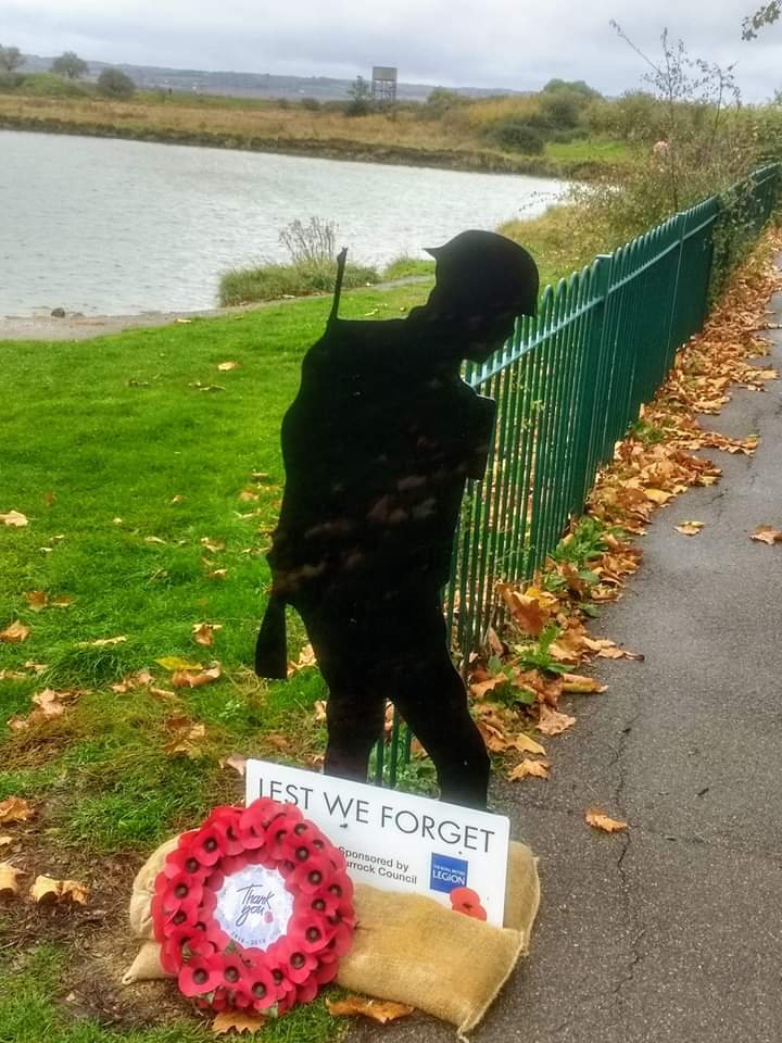 Our silent Soldier arrived just in time for our #remembrance2018 event Sunday. 
If you can walk or car share to this event we'd greatly appreciate it.
It may rain so don't forget an umbrella!
 Please see our Facebook page for details facebook.com/events/3081917…
#WW1 #ArmisticeDay