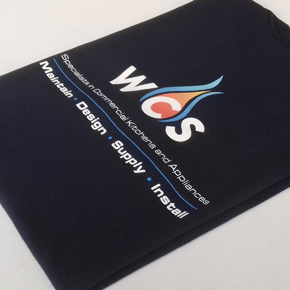 MemoryScreen_PS's tweet photo. We used a nice split fountain to create the look of the flames for @Wokcookersltd new staff T-shirts.
We hope they like them as much as we enjoyed printing them.
#screenprinted #screenprinting #tshirt #splitfountain #workwear #workwearstyle #studio #cooker #cookerservice https://t.co/Ktg3QJ05qQ