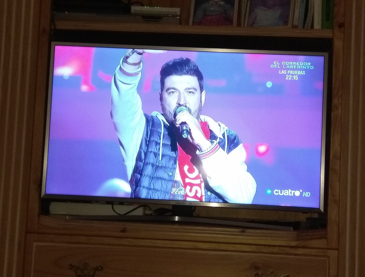 BelenAlwaySmile's tweet photo. Nunca es tarde para revivir un concierto tan espectacular como el #CCMEFanEdition https://t.co/0rcaXgXL5D
