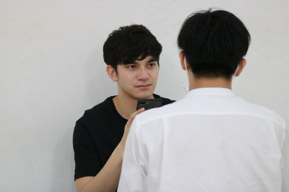 WhatTheDuckTMSC's tweet photo. ลงเรือผีกันมั้ยพวกเรา ใครไม่ลงแอดมินอาสาลงเรือ #โอ๊ตแรมโบ้ เอง! #whattheduckthemusical https://t.co/Twtax4OjD9