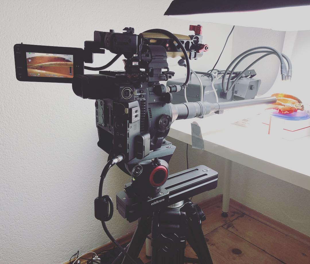 edelkrone's tweet photo. "Shooting some abstract landscapes π¦" (via Clemens Wirth ) Learn more about #edelkrone #SliderONEPRO β‘οΈ https://t.co/3gt4AQYIIA https://t.co/nSjnfd2VHK