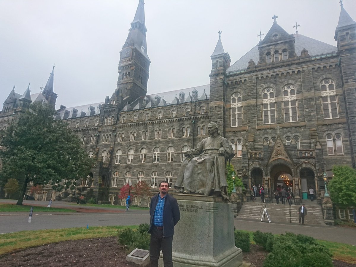 ShafeeqGigyani's tweet photo. Visited Georgetown University which has amazing infrastructure, met Imam Yayha Hendi &amp; observed the elections of Students' Union of undergrad student.
#StudentsUnionNow. https://t.co/Lfrg8FkyQw