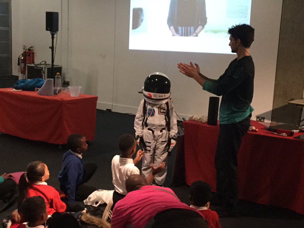 LarkHallPrimary's tweet photo. Year 1 had a fab time at the @sciencemuseum. We learnt about how to get to a space station and all the planning you have to do to solve problems in space. We even saw a real space suit and even rockets! 🚀👩🚀 #lhwestminster #lhlambeth #lhtrips #lhstu #lhcake https://t.co/EmyVr1gU1f