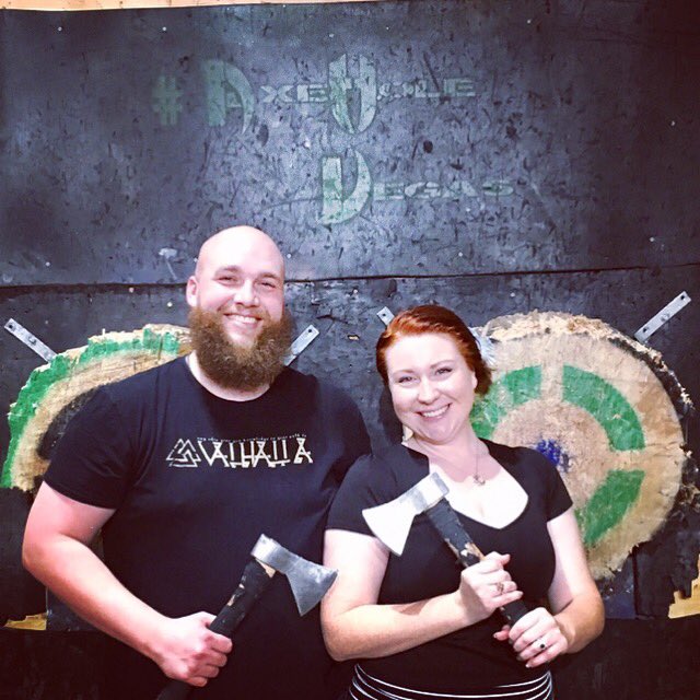 the_red_velvett's tweet image. #axeholevegas was so much fun! #vikingfun #vegaswedding #weddingadventures #lasvegas #throwingaxes