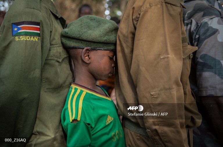 MEudesAFP's tweet photo. Carton plein pour l’ @AFPphoto au prix Varenne.
4 prix photos cette année :
@jeffpachoud @MahmudHams @stephanieglinski @ameralmohibany  BRAVO 
Remise des prix le 13 décembre https://t.co/W8lHjQW5YM