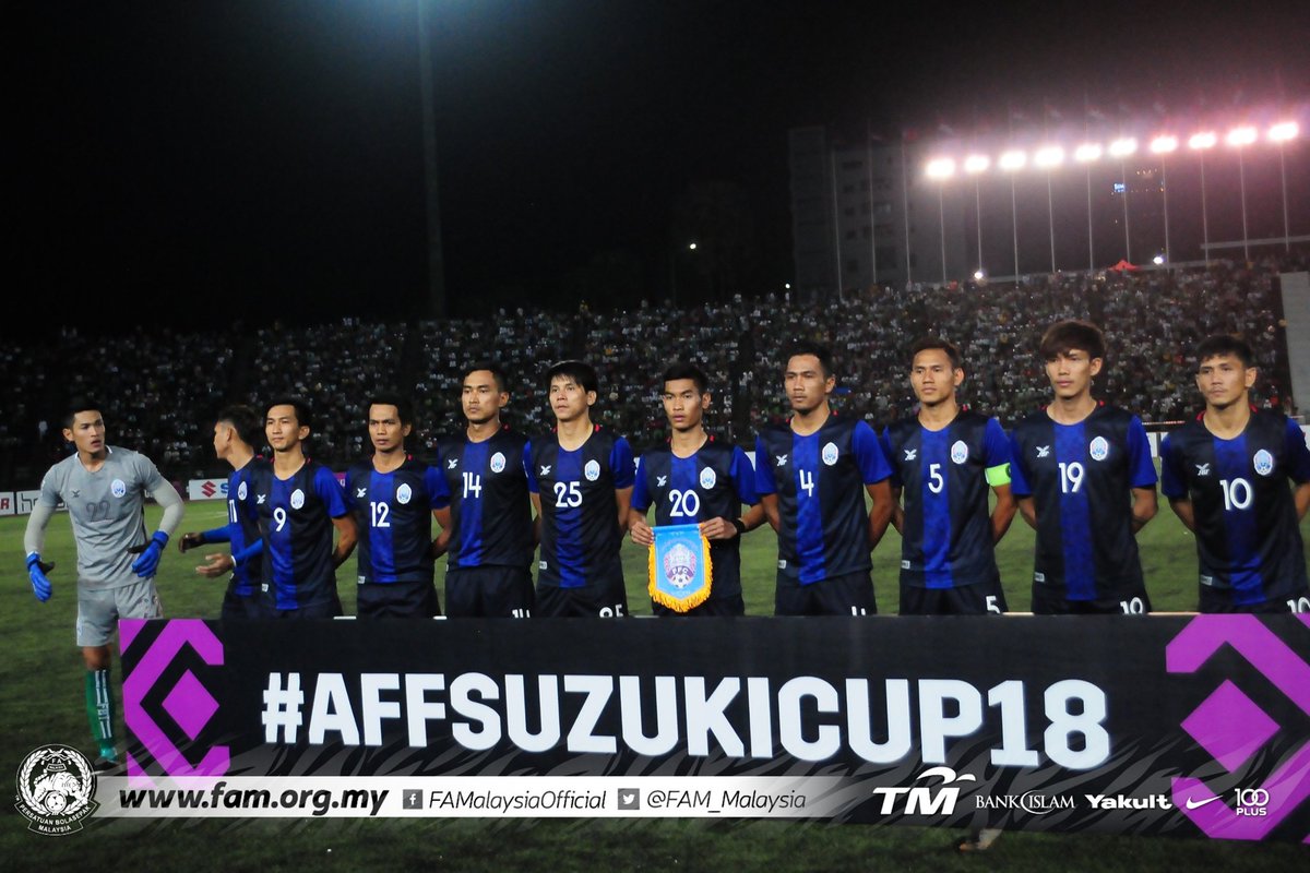FAM_Malaysia's tweet photo. 2018 AFF Suzuki Cup | Thursday, 8 November 2018

Half Time

CAMBODIA 0-1 MALAYSIA
Norshahrul Idlan Talaha 30'

#FAM #HarimauMalaya #AFFSuzukiCup18 https://t.co/iHa6Mm1yJa