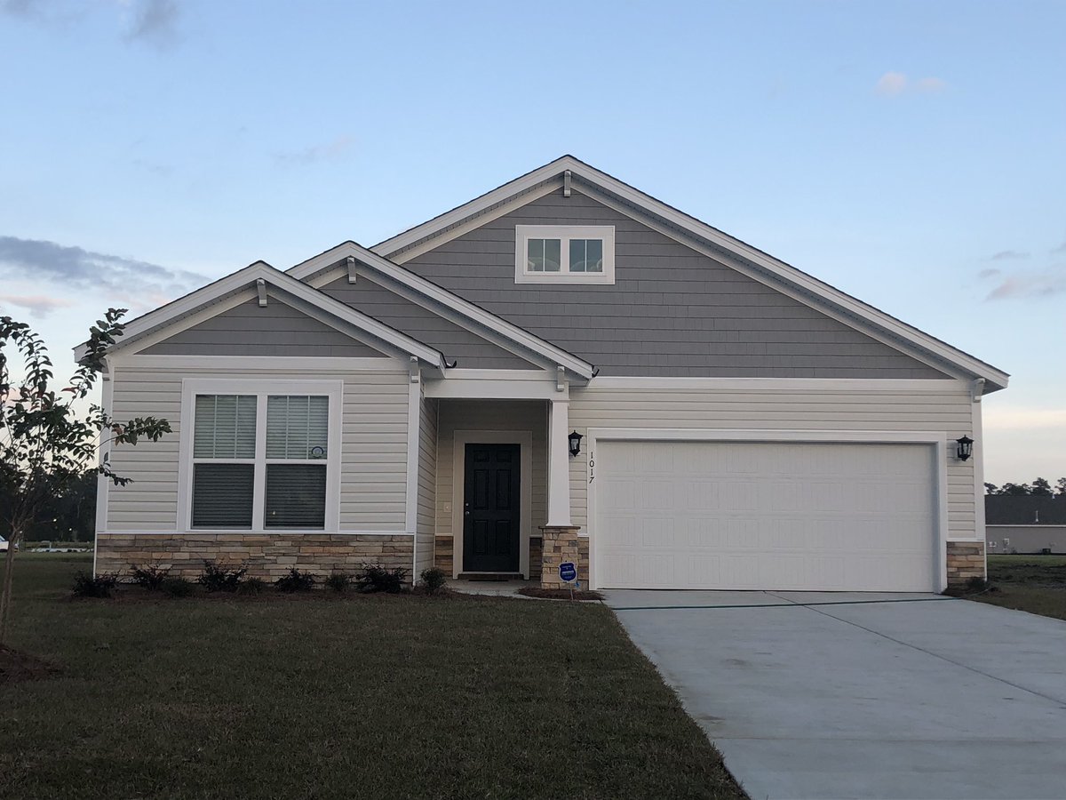 Under construction at Spring Mill Plantation, the Georgetown. 1,800 SQFT featuring 3 BD, 2 BA, Rear Screen Porch, and 2-Car Garage. Estimated February completion! #beazer #calabash #newconstruction #NC #sunsetbeach #realtor #realestate
