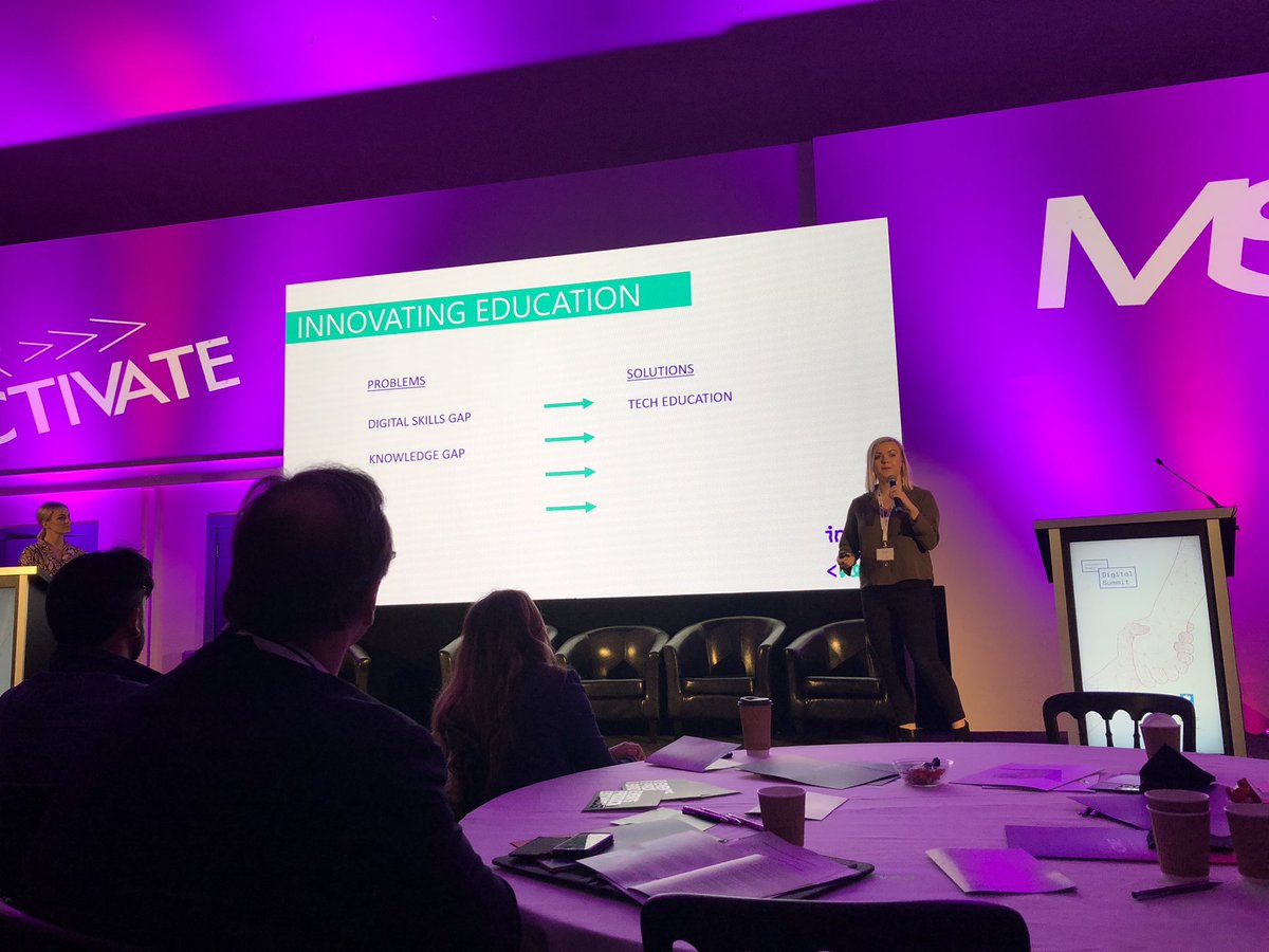 JackAllTV's tweet photo. Just our mates doing what they do best at the #LCRDigitalSummit.
Great insigjt from @_slates, @lpoolgirlgeeks & @CaptureVr. https://t.co/WXd1zqYGel