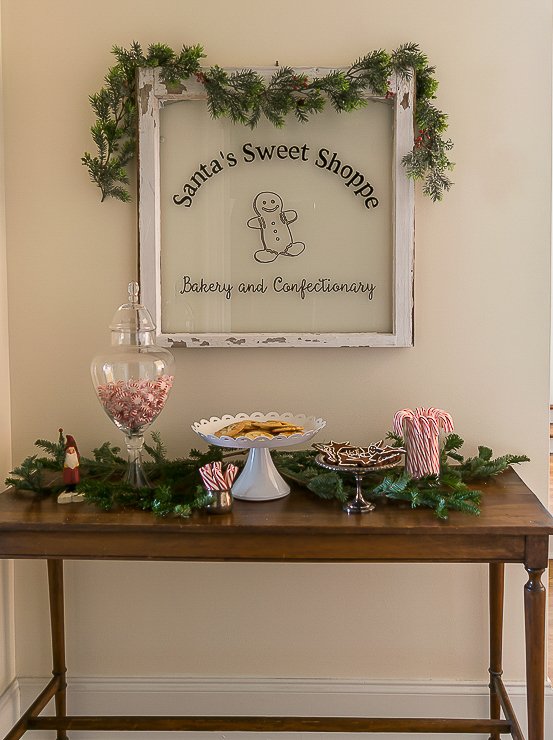 nourish_nestle's tweet photo. Do I ever have a sweet treat for you today! This Santa's Sweet Shoppe painted window is one of my favorite projects of all time! Time to get your #decorating ideas!
#christmas #diy #upcycle #homedecor #michaelsmakers #bhg #holidays #decoartprojects
https://t.co/lqk4CsF3gL https://t.co/g3mYZ9PGgr
