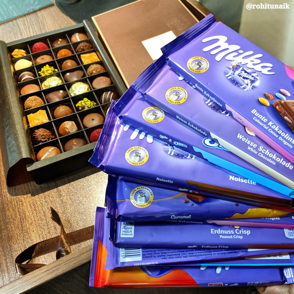 rohitunaik's tweet photo. Time to get lost in the taste of Mikka & Geschenkpackung π«
.
Visit: https://t.co/x0SJ3T8i4E
.
#chocolates #storath #storathchocolatier #goa #rumchocolates #rumtruffel https://t.co/1qEMhFf9Xu