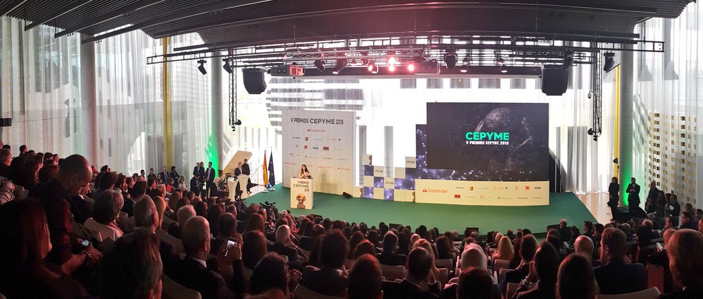 jaimepcuchet's tweet photo. #Cepyme awards top #scaleup of the year
@ASTIMRobotics ganadora como empresa del año! @veronicapascboe
#innovation #techspain https://t.co/N6UYcfCJgk