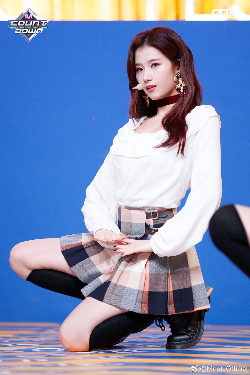 Sana Kazu Chan No Twitter エムカのサナちゃん ピンクがホントに似合う Sana 사나 Twice 트와이스 Sana Kazu Chan No Twitter エムカのサナちゃん ピンクがホントに似合う Sana 사나 Twice 트와이스