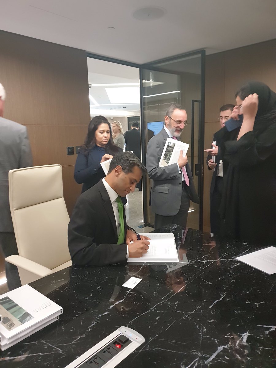 Professor Krishnan's book on the Dubai's International Financial Centre Courts has just been released.  Lots of positive feedback on it already.  

You can download the book from this link:
papers.ssrn.com/sol3/papers.cf…

<a href="/DIFCCourts/">DIFC Courts</a>

Congrats for this important &amp; timely book, Jay! 👏🏼