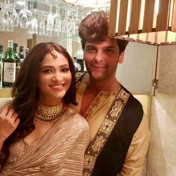 KushalTeam's tweet photo. Hotness 🌹🌹🌹❤
@KushalT2803 @panditRidhima
#Kushaltandon #ridhimapandit #Humimbecauseofus https://t.co/Jfy1AVukqv