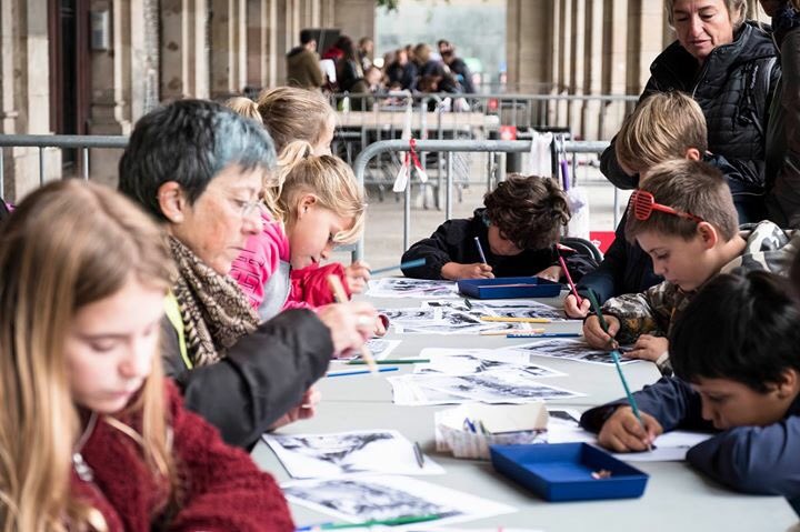 fotocolectania's tweet photo. El pasado 28 de octubre acogimos en Foto Colectania el #BigDrawBCN , un evento organizado conjuntamente con el #MuseuPicasso, el #ArxiuFotogràficdeBarcelona y nuestra Escuela Amiga @grisart_escola
#FotoColectania @FBSabadell #Fotografía
Fotos📸: © María Sanz https://t.co/DwsyktSeC9