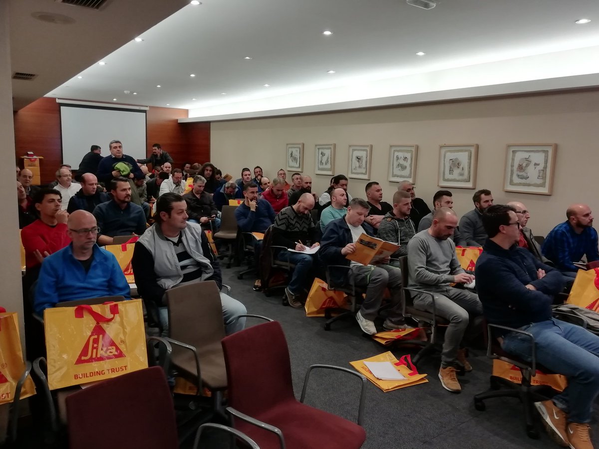 Comenzamos con el curso para los clientes de nuestro distribuidor @imcasa. Lleno completo <a href="/SikaSpain/">Sika España</a>
