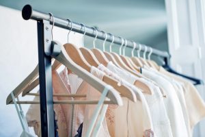New ‘dry shampoo’ for your clothes that means no more ironing dlvr.it/Qqlr4f