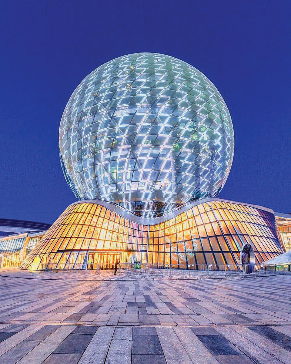IC_MCR's tweet photo. Heavenly, harmless or hanging? #StyleLabMCR vote! Give us your opinion in an emoji, brief review or score out of 0 hell to 10 heaven.
Does this globe spherically, transcend the style lyrically, or is it spun out most horribly?
https://t.co/bkZUwywlEb https://t.co/v2yeQ38rCP