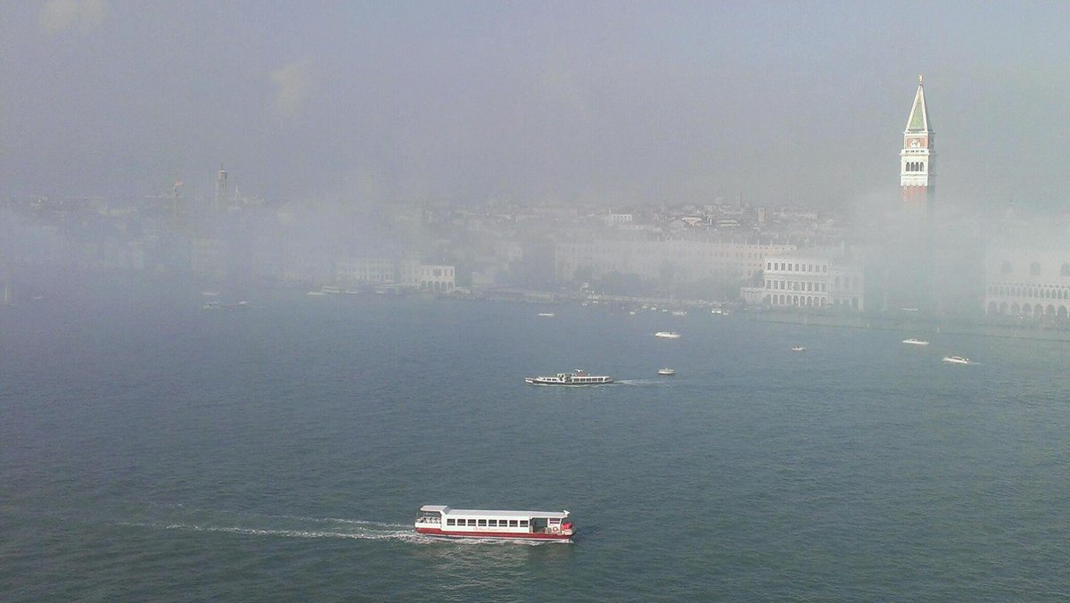 OfficialFLTLR's tweet photo. Today I am in Venice, Italy.  The sinister fog is rolling in from the bay.  Spooky. https://t.co/MwEheOrkxc