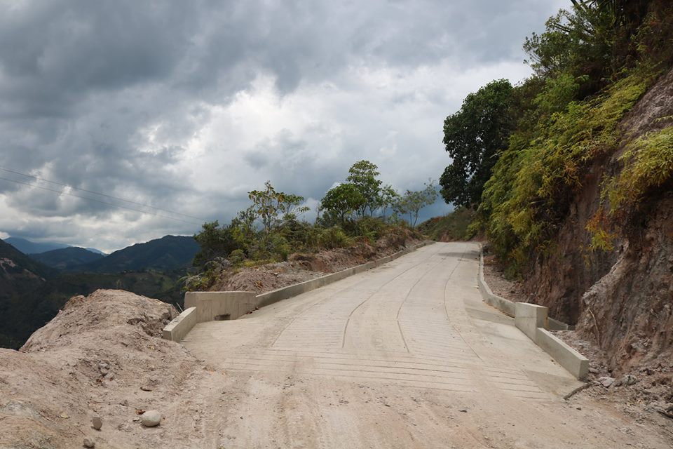 Avanzamos con la construcción de"PLACA HUELLAS“en el sector rural. Nuestro compromiso con los sectores más necesitados del Municipio, esta obra se estará entregando próximamente a la comunidad. Con la cual se ven favorecidas las veredas Santa Helena, Esmeralda Alta y Baja.