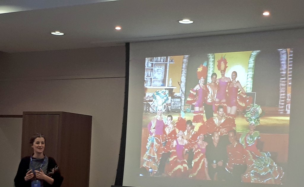UCDPsychology's tweet photo. #MLittPhD student @dancingresearch presents as part of @SIGMACPSI #Inspiresession at #PSIConf18 👏👏👏 #UCDPsychologyontour https://t.co/QlLdeJ2ucJ