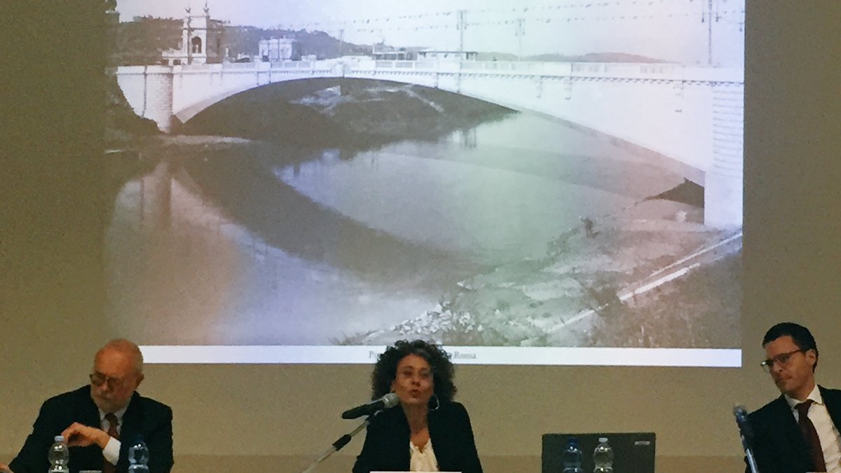 federbeton's tweet photo. “La rete infrastrutturale del nostro Paese esiste solo grazie al cemento armato” sono le parole della Prof.ssa Tullia Iori, Comitato Scientifico di Federbeton, alla #concreteconference di Piacenza #GIC https://t.co/aKjC9fv1j9