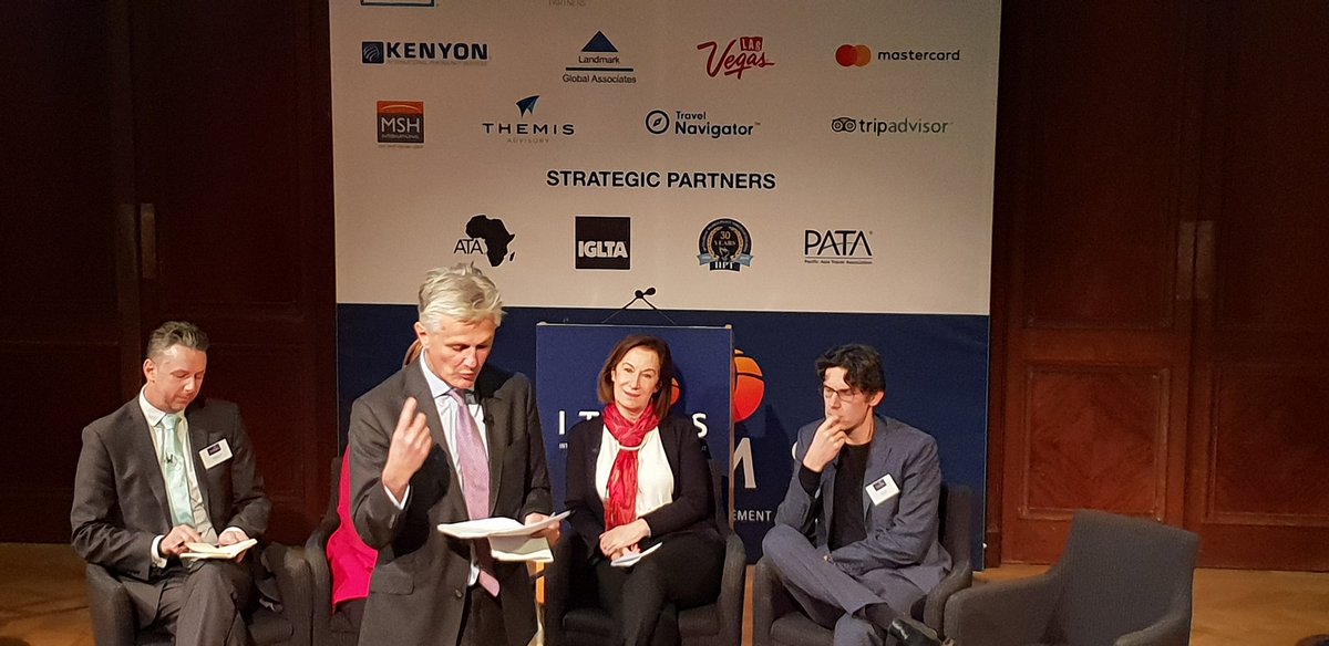 _LoveCaribbean's tweet photo. Tum Willcox, Journalist at BBC News moderating the #ITCMS session on Data Transformation Travel. @BBCTimWillcox https://t.co/0O4zjE5KzN