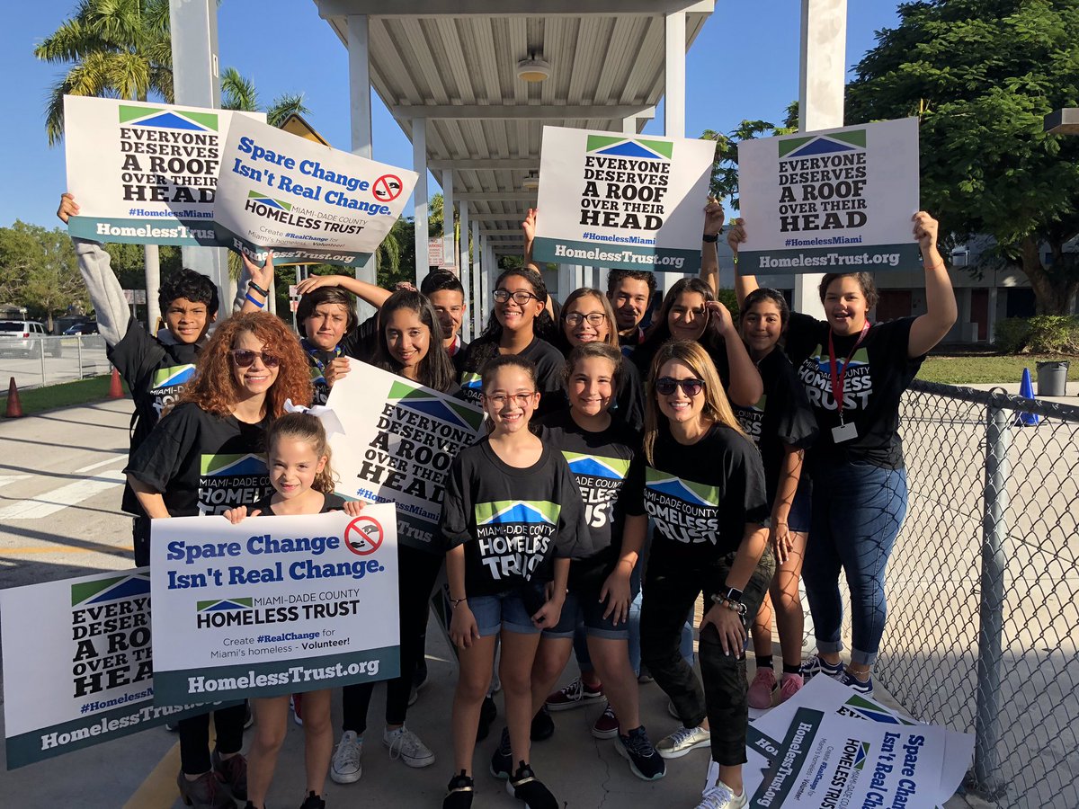 DevonAireK8's tweet photo. Advocating for the homeless @DevonAireK8 @MDCPSSouth @MDCPSCommunity @StdtSvcsMDCPS #HomelessMiami https://t.co/ON43ScEn08
