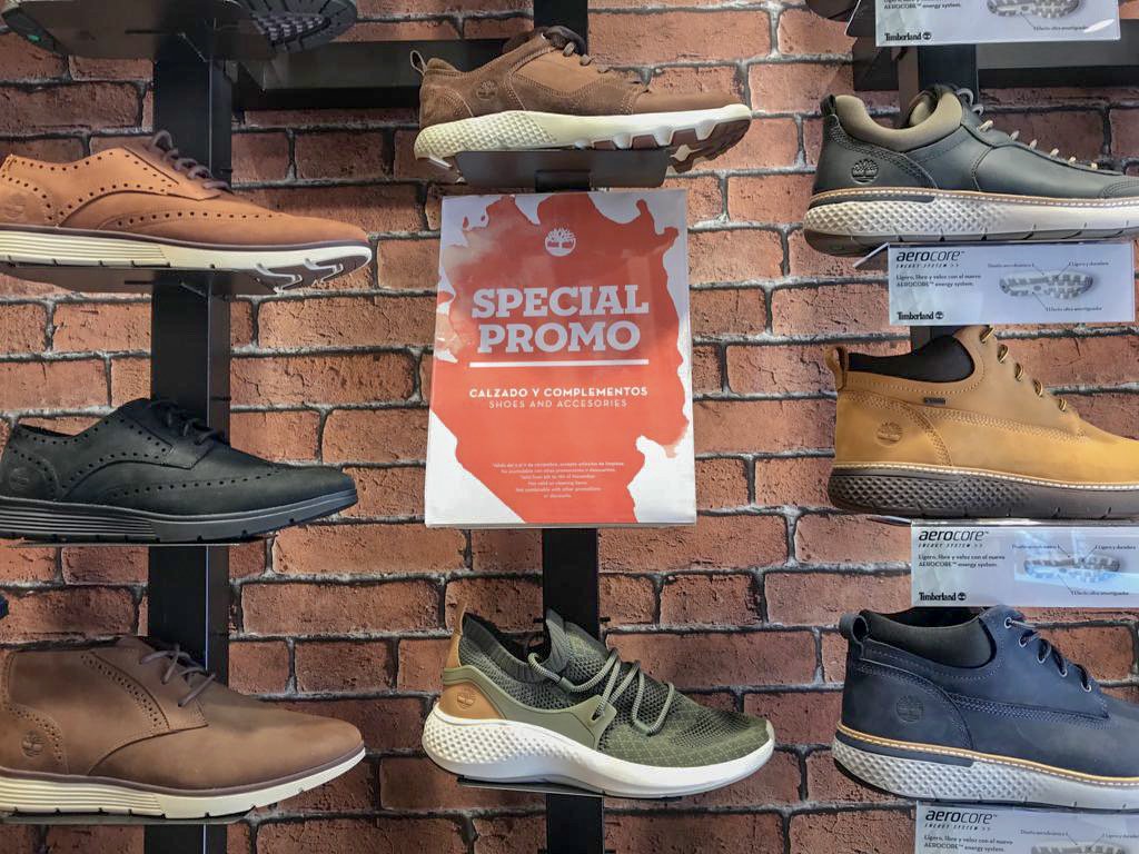 Siam Mall on Twitter: "La icónica bota Timberland cumple 45 años ¡Ven celebrarlo con hoy y mañana a partir de 15:30h en su tienda de #SiamMall!. Podrás tatuar tus