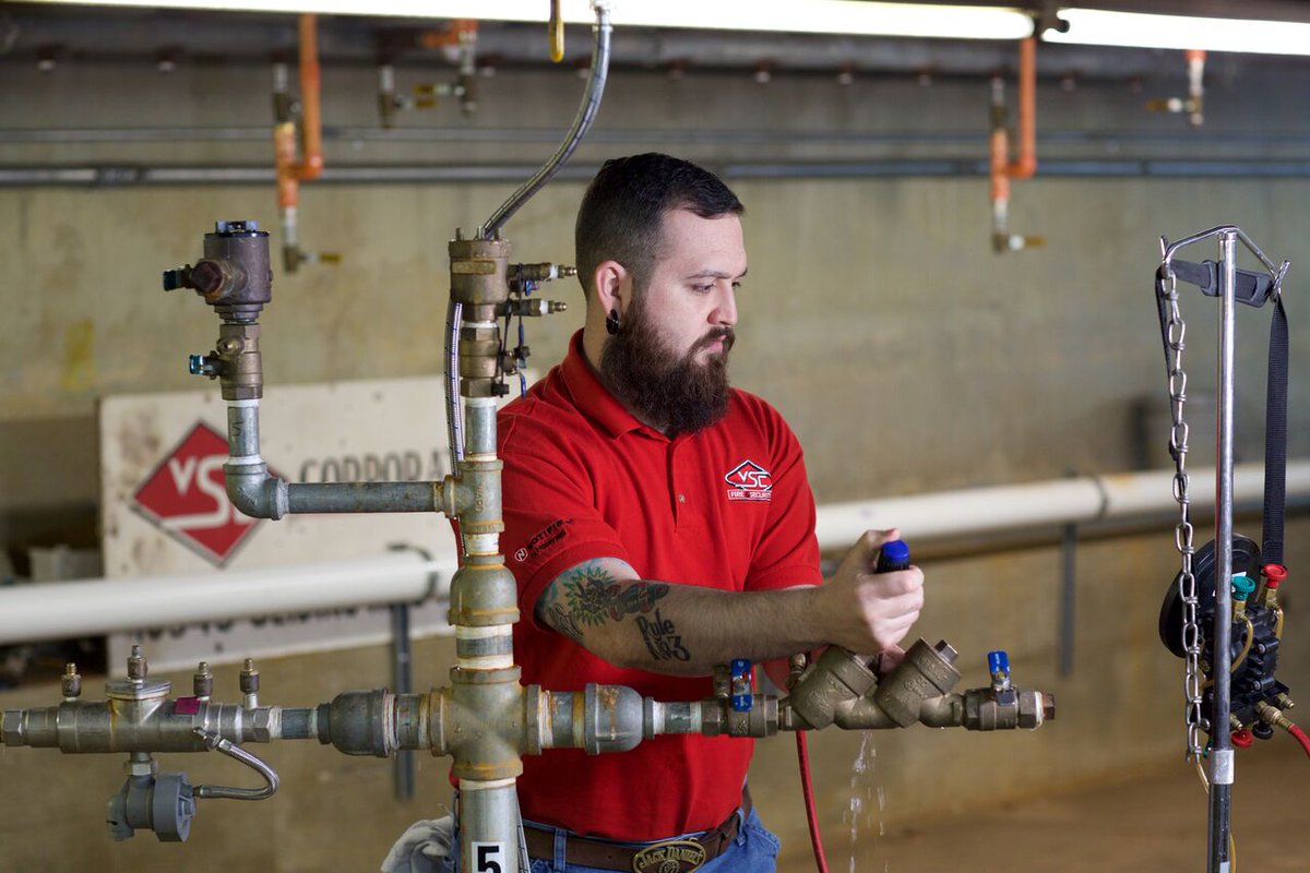 Seconds count when a fire, gas, or chemical hazard threatens. Time spent looking for the right lever to pull is time you may need to protect your equipment or escape the building.

Read about our initiating device systems services: ow.ly/8hry30mxw6g 

#firesafety