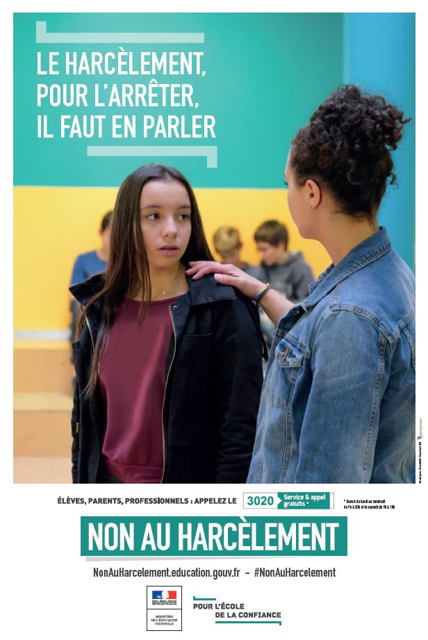 Le <a href="/pasdecalais62/">pasdecalais62</a> a conçu avec le Conseil départemental des #collégiens un jeu de société pour lutter contre le #HarcèlementScolaire, remis à chaque collège du #PasdeCalais ⚠️ Victimes ou témoins de harcèlement scolaire, appelez le 3020 bit.ly/2AVCxKd  #NonAuHarcèlement