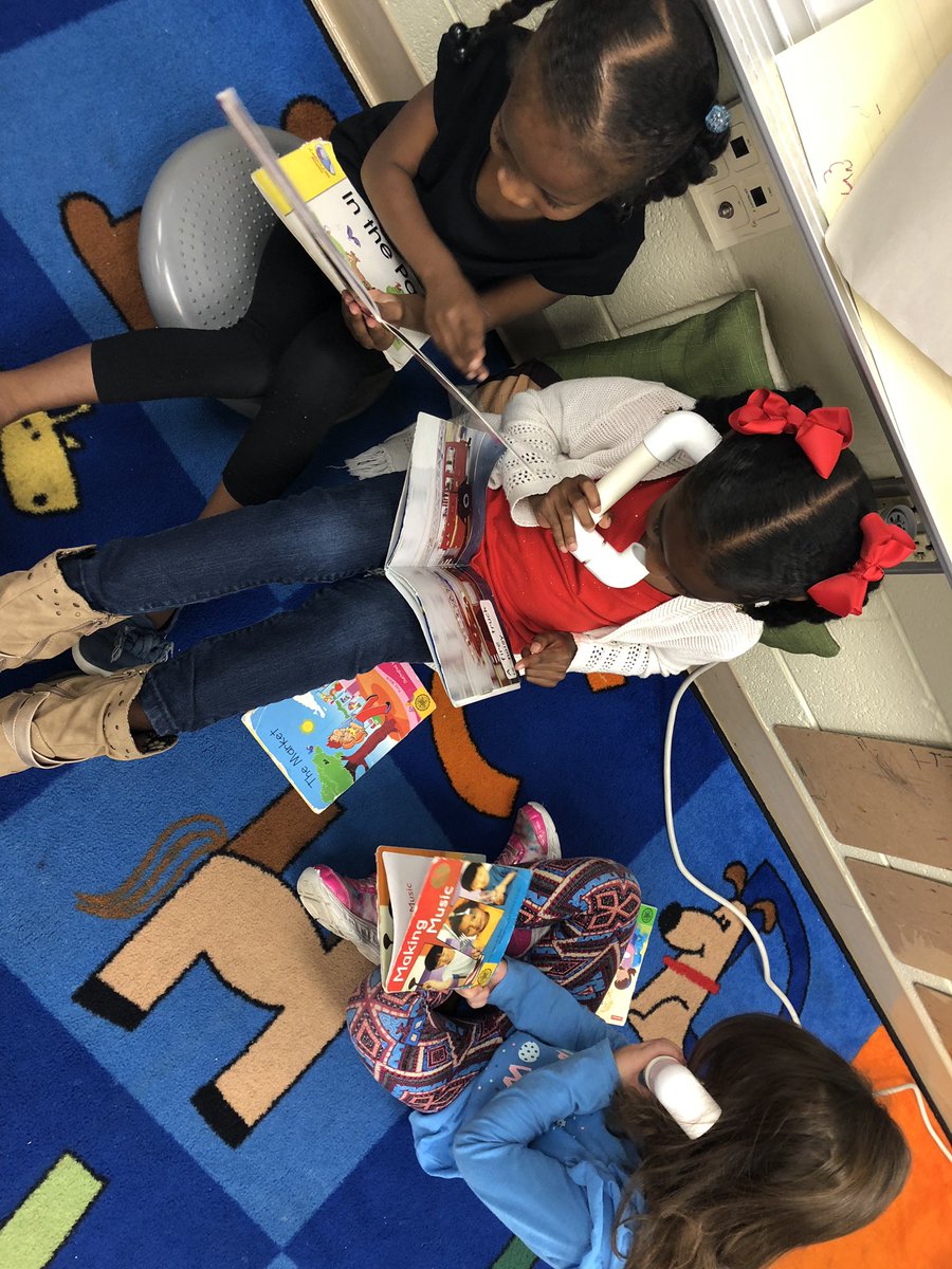 emannteaches's tweet photo. They love whisper phones and flexible seating to read! #isleread #independentreadingtime #arc @CarrolltonES @AmericanReading https://t.co/6GQFmuM73w