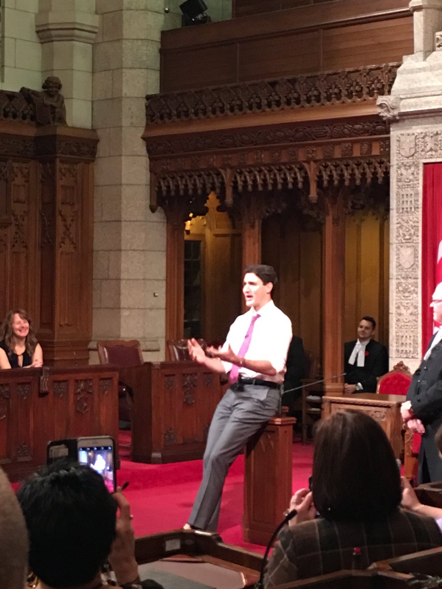 MrsKeay's tweet photo. What an amazing surprise. Today, @JustinTrudeau stopped by to speak to the Teacher’s Institute. The first PM to address teachers in the 22 history of the program. As we approach, Nov 11; PM Trudeau reminded us of the need for acceptance in the world. #eduparl #parledu https://t.co/aEXtKjEm84
