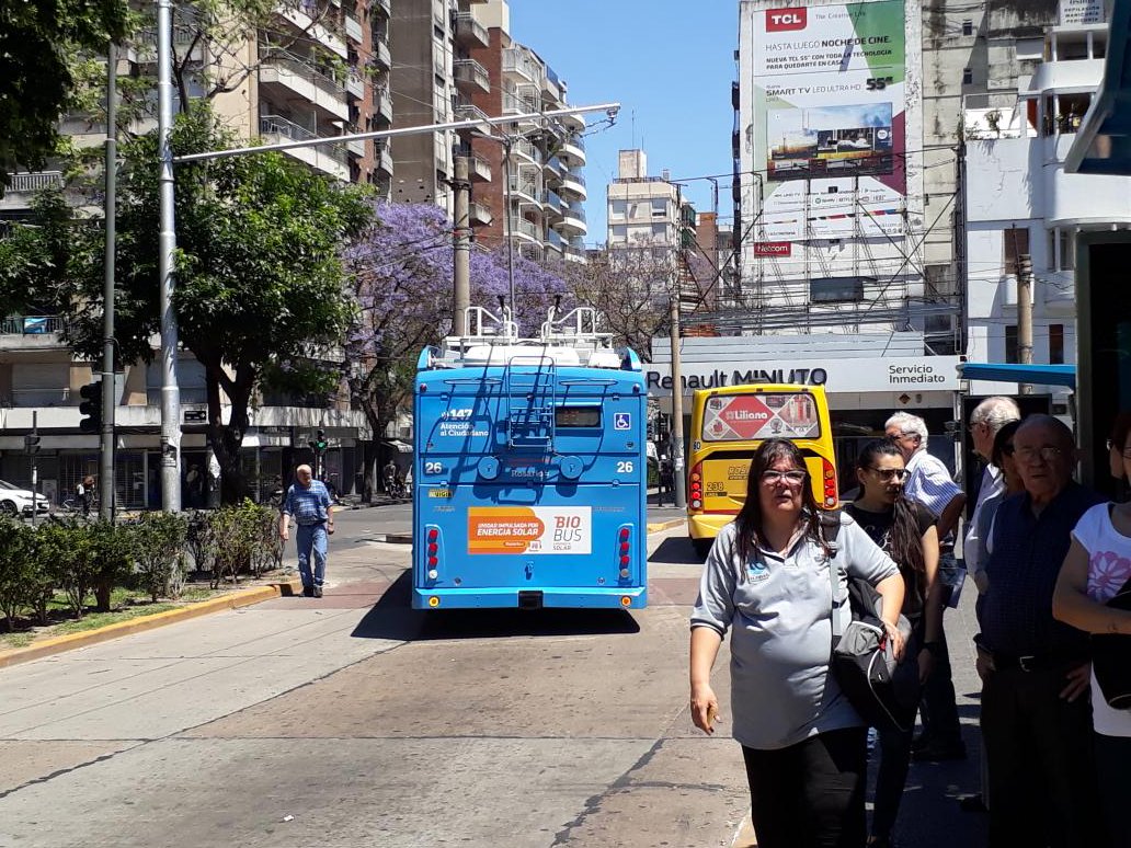 anoticiados's tweet image. Presentacion proyecto #BioBus #BioBusSolar la utilizacion de 100% energia electrica generada a parrir de energia solar fotovoltaica que utilizaran las lineas Q y K #rosario @MITSantaFe @MoviRosario @MiguelLifschitz @GeeseVeronica @NeriMaximiliano @carloscomi @MAlvaradoMR