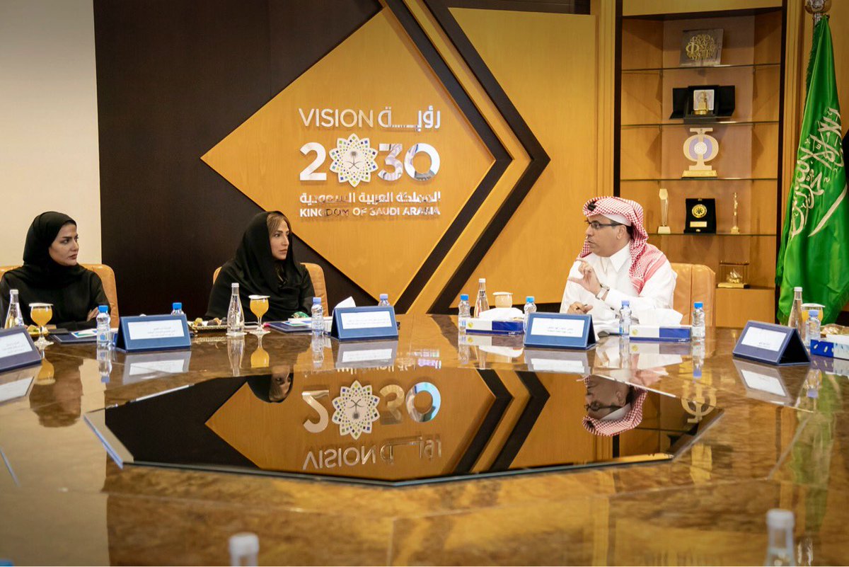 بالتعاون مع @Stats_Saudi @_KSU و@UN_Women نطلق اول مبادرة لتصحيح مرتبة #المرأة_السعودية في المؤشرات العالمية
http://bit.ly/2DvDV8X
1st initiative in collaboration with @UN_Women @Stats_Saudi & @_KSU to correct ranking of #SaudiFemales on global indices
http://bit.ly/2ATH9k4