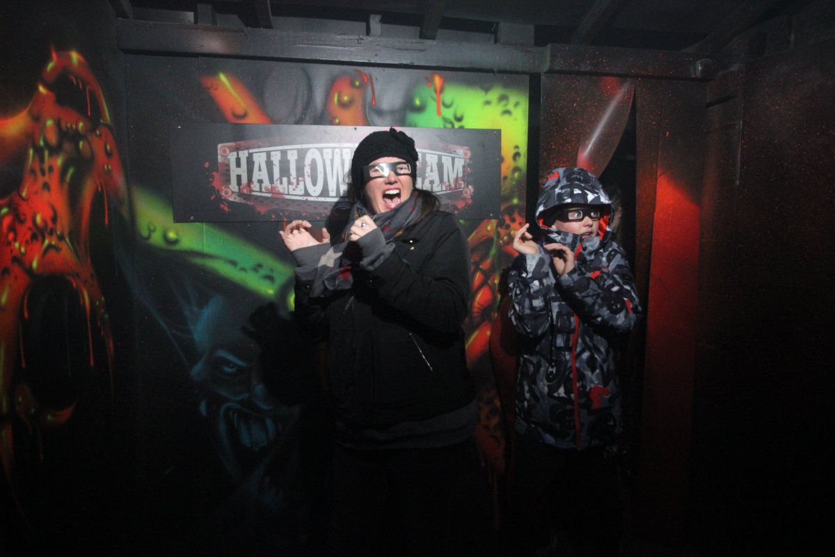 YMHallowscream's tweet photo. Have you been caught on our scream cam this Halloween??
Check out our Facebook page to find out, and don't forget to tag your friends too!!! ππ
ππ’π’π π¬π’π¨π₯ π§πππππ§π¦ πππ₯π π‘π’πͺ!!:
https://t.co/Vtv82KWKVD
#YMHallowscream #bringthescreams #bestscreamparkintheUK https://t.co/pJquAiSXrt