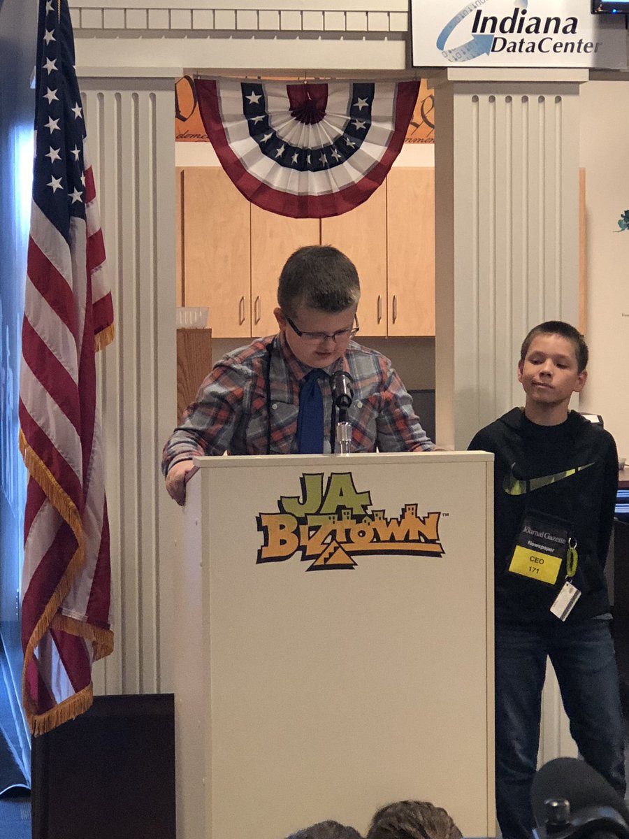 MJTeaches5th's tweet photo. Room 108’s CEO speeches in the Opening Town Meeting!! #JABizTown2k18 #BHMSD https://t.co/AFur6KNXgv