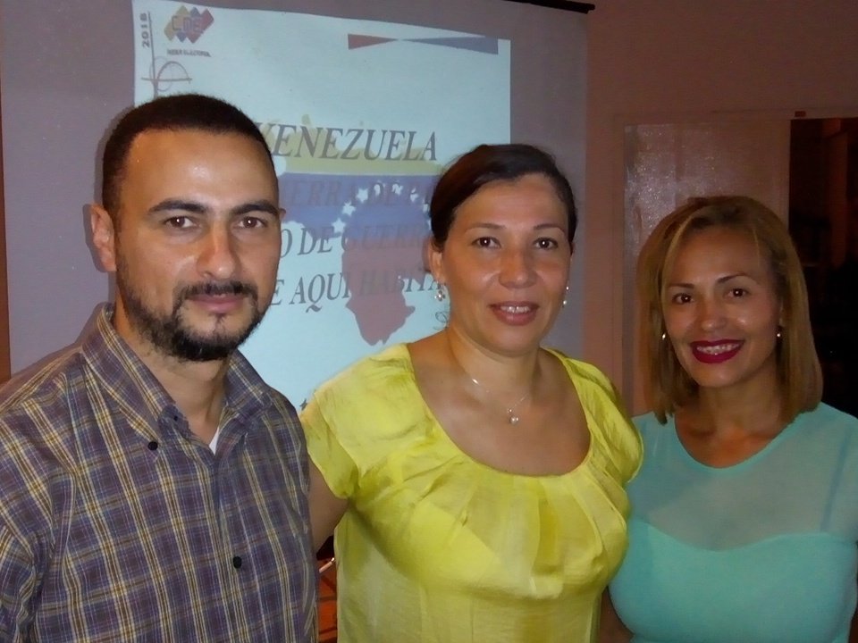 taniadamelio's tweet photo. Agradezco a las trabajadoras y trabajadores, y a las autoridades de #Funvi, su Presidente Nelson Rodríguez y a su Director General, Ángel Emiro Cepeda, por la oportunidad de tener este encuentro interinstitucional. https://t.co/7mslsCUmmb