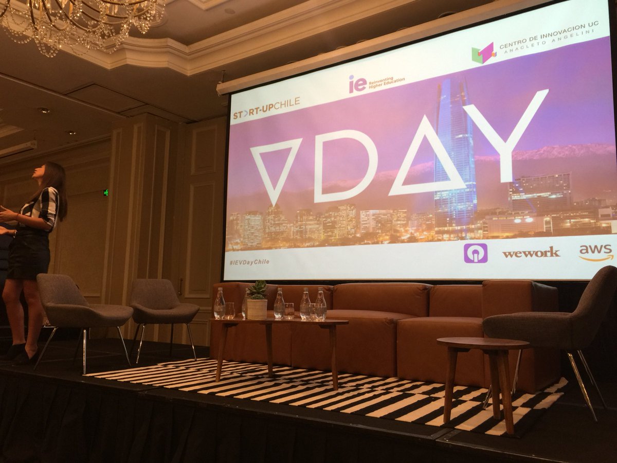 Dando inicio al #IEVDayChile con toda la motivación de apoyar el ecosistema de #Innovación en #chile.