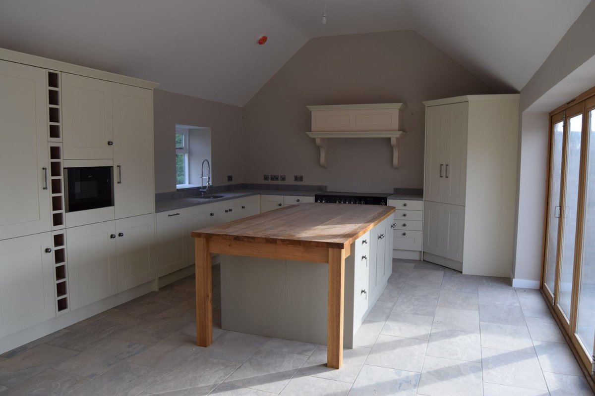 liebredevelop's tweet photo. Another Bespoke kitchen at the Barn, Fridaythorpe, contact us to arrange a viewing. https://t.co/FYbtVzSija