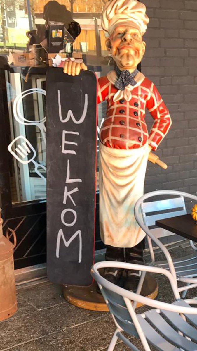 LelyPannenkoek's tweet photo. Onze nieuwste aanwinst..
#kok #pannenkoeken #lelystad https://t.co/o6ioFxwuuA