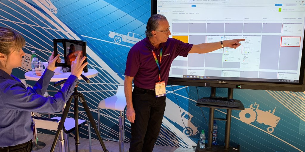 AkzoNobel_AACNA's tweet photo. Thank you @FenderBenderMag for the feature on #Carbeat, AkzoNobel’s innovative program designed to maximize your shop’s communication, efficiency, and profits. Learn more at: https://t.co/LQ6sj8xV46 https://t.co/gR2amzlcM3