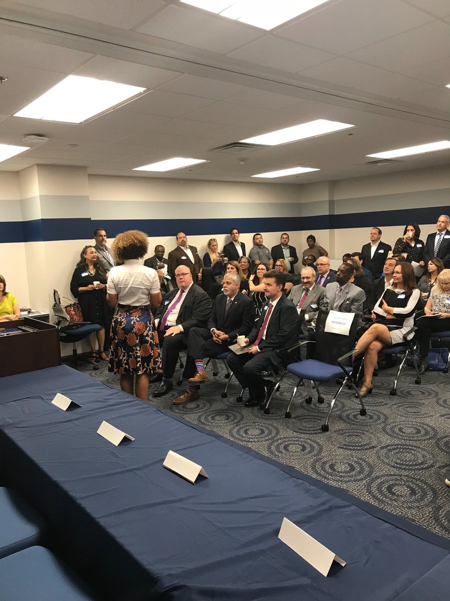 SBA_SouthFL's tweet photo. @SBA_SouthFL kicks off the first Open House event held in downtown #Miami. #smallbusiness #networking https://t.co/i3AePBTkil