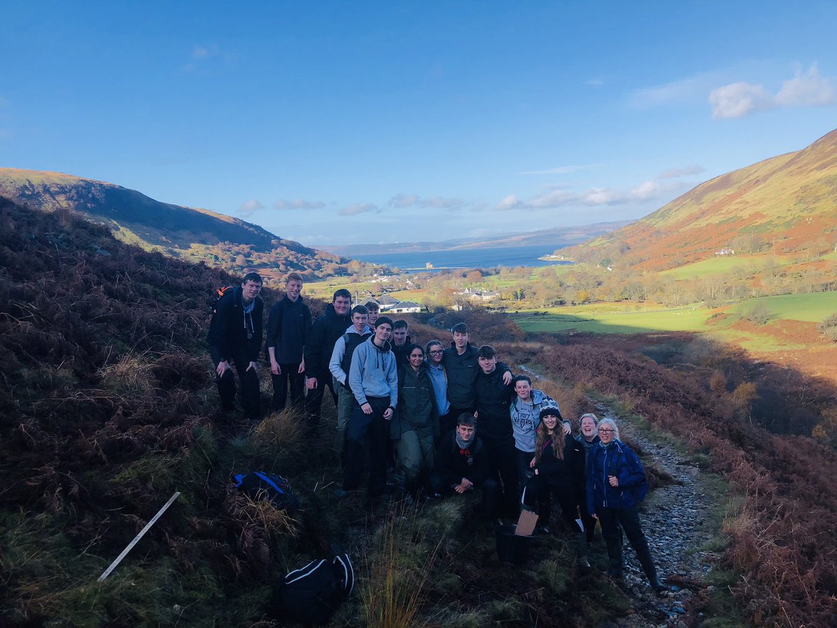 CrossleyGeog's tweet photo. Students have been fantastic on the field trip to Arran! #chooseGeography #lochranza_centre https://t.co/GnXsCGYE2t