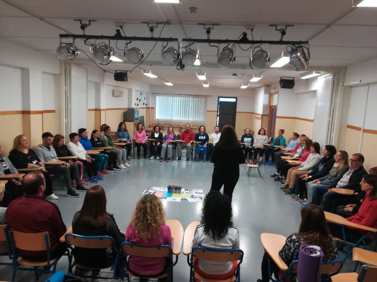 Formación en la zona de Alhaurín de la Torre para reducir el estrés y la ansiedad en el ámbito educativo. Éxito de participación!!! <a href="/cepmalaga/">CEP de Málaga</a>