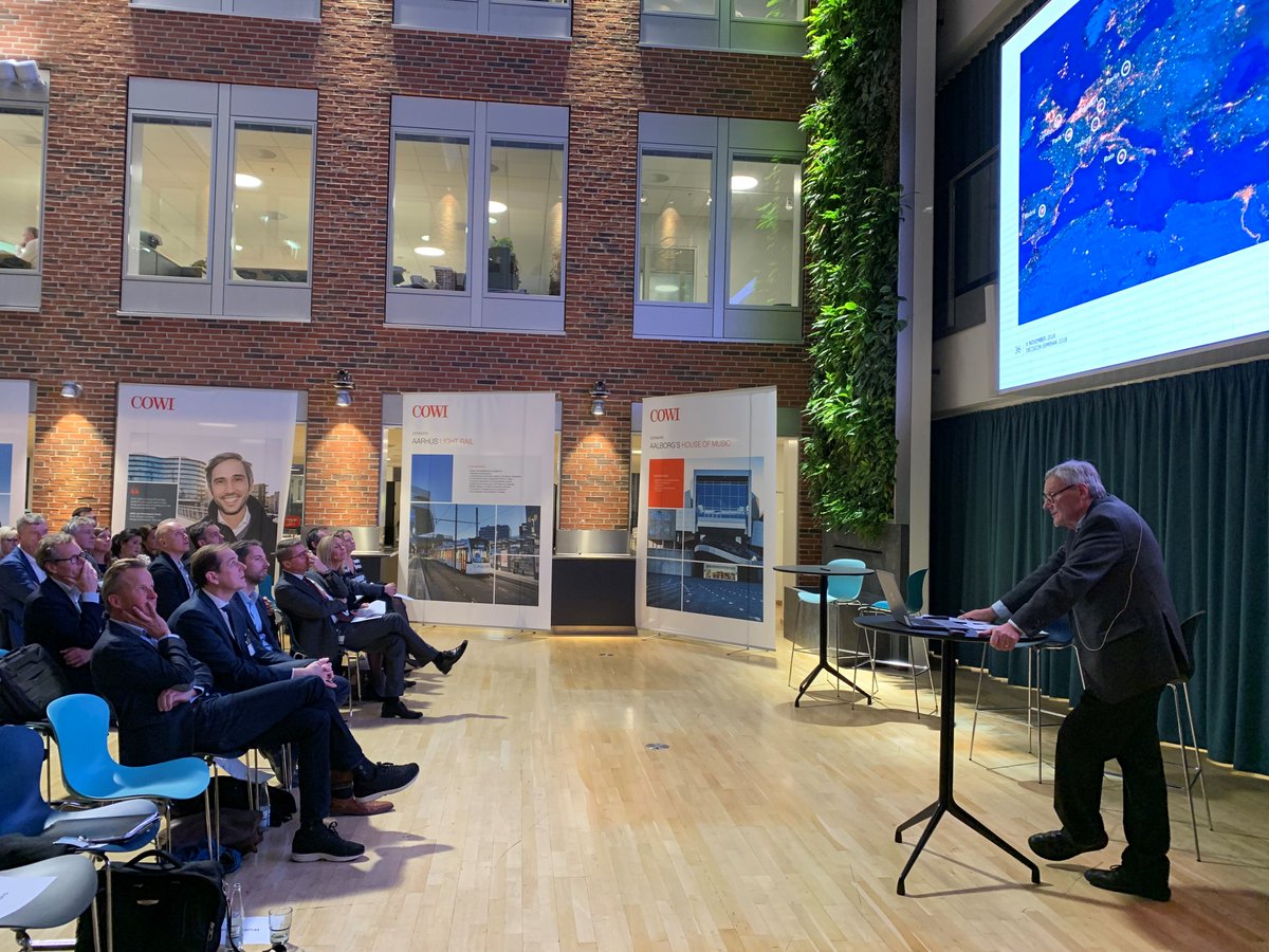 "Almost all major cities look great in the centre. It's in the districts – the unknown areas - that you find the real differences. The cities of the future focus on the districts." - Wulf Daseking, tidligere leder af byplanlægning i Freiburg

#decisionseminar #dkøko #byudvikling