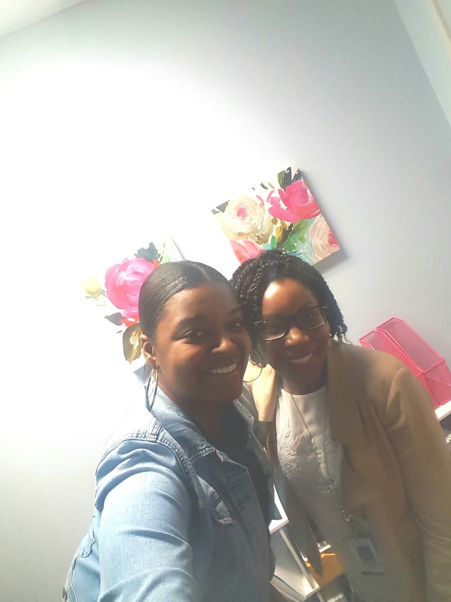 crysricks's tweet photo. 🎵 Reunited and it feels so good..🎵 @LPES_Patriots seasoned PLF and Literacy Coach @MsElikwu is pretty amazing. Thanks for partnering with me in this new capacity "PIT". #highqualitypl @FultonSchoolsPL https://t.co/IkGh7tWhdO