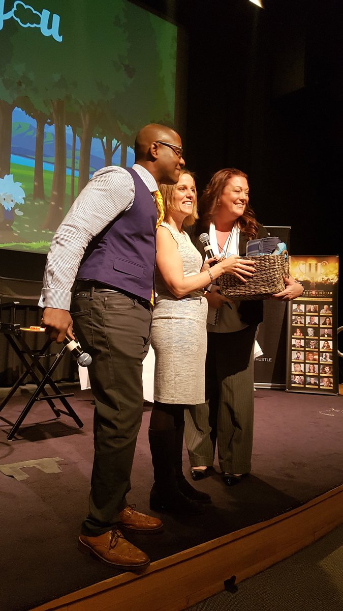 ThaliaAuguste's tweet photo. Winner!!! #giveaway #smarthustle @salesforce https://t.co/ZlMBakPrSk
