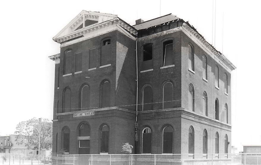 naffziger's tweet photo. Back in 1988, @landmarks_stl did a survey of St. Louis historic schools. Thirty years later, I look at how some of the oldest are doing today in this week's article. @stlmag @stlmag_arts 
https://t.co/eOee1e2LtR https://t.co/TJJDnpPrQC