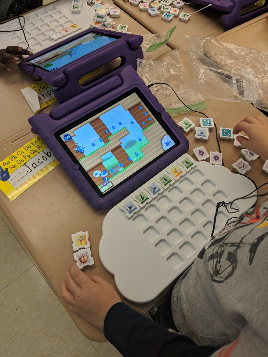 mrsbuglar1's tweet image. So excited to be using Puzzlets today from @AlleghenyIU3! One of us even discovered a secret level! Thanks for this awesome opportunity! #introtocoding @cntr4creativity